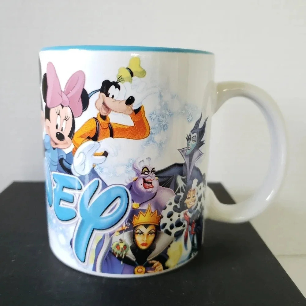 Jerry Leigh Disney Female Villians White/Blue Ceramic Coffee Mug.